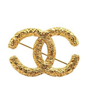 Pre Loved chanel Women Gold Brooches
